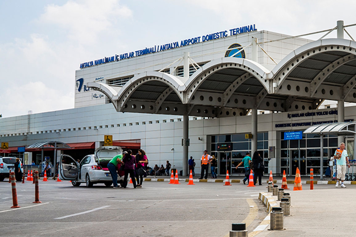 How to Get from Antalya Airport to Kemer and Nearby Resorts in 2025