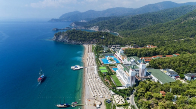 Vom Flughafen Antalya nach Tekirova Kemer: Reiseführer 2025 