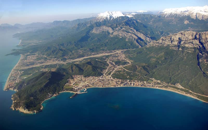 How to Travel to Antalya Kemer: Best Options for 2025